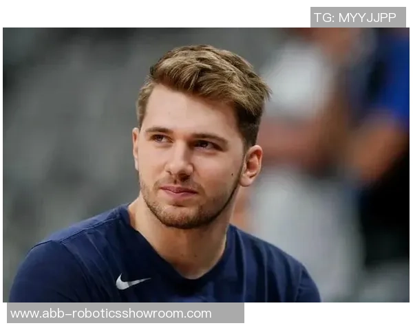 东契奇狂砍73分刷新现役得分纪录独行侠力克太阳终结连胜之路