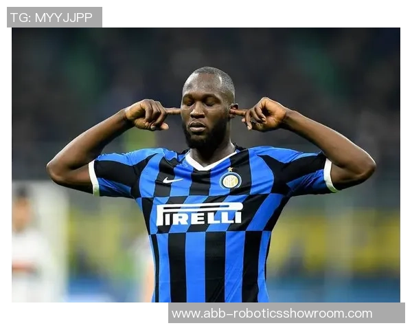 卢卡库重返巅峰之路：从伤病阴影到赛场英雄的华丽转身